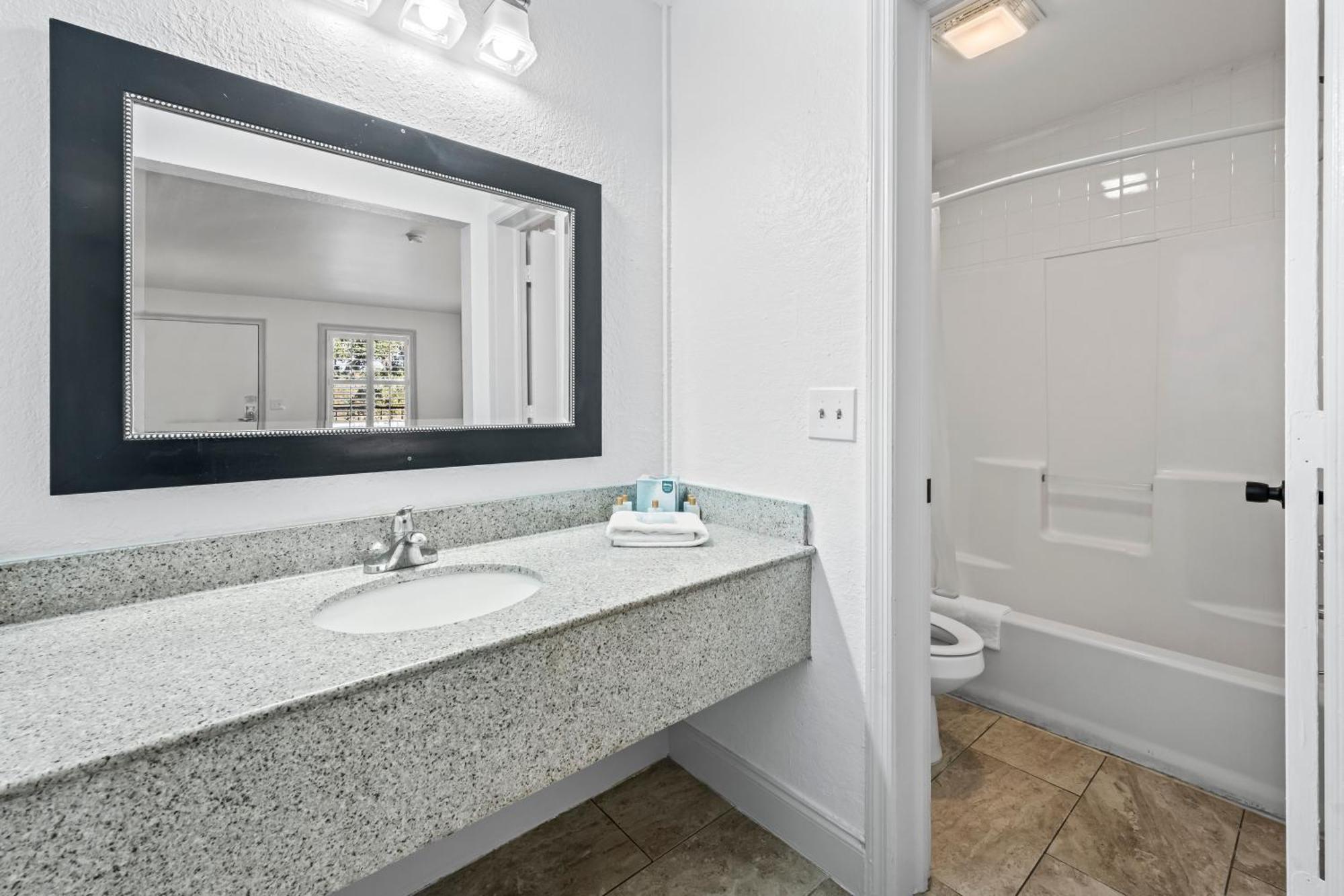 Charleston Creekside Inn Εξωτερικό φωτογραφία