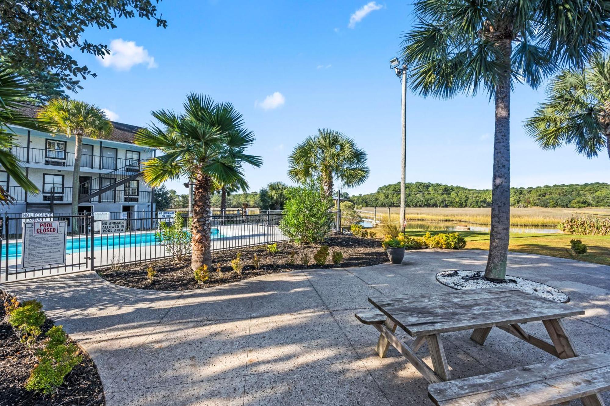Charleston Creekside Inn Εξωτερικό φωτογραφία